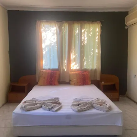 キャンプ場 морска база венера